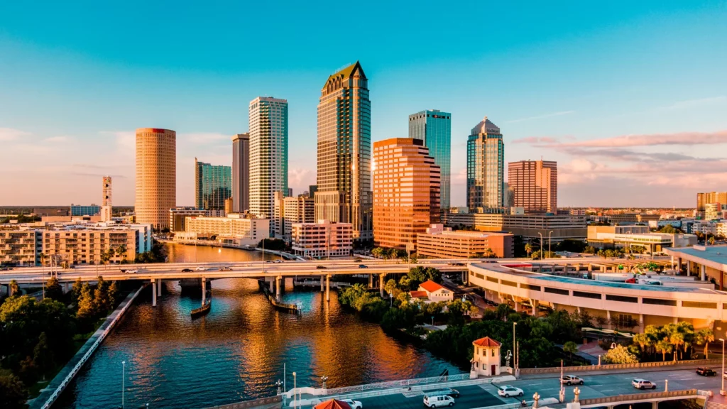 Tampa, FL